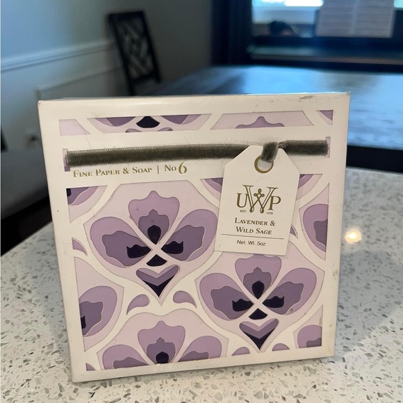 UWP Luxe Fine Paper & Soap. Lavender & Wild Sage - Picture 2 of 3
